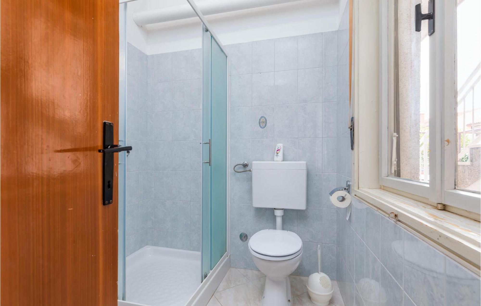 Lovely Apartment In Fazana With Kitchen 外观 照片