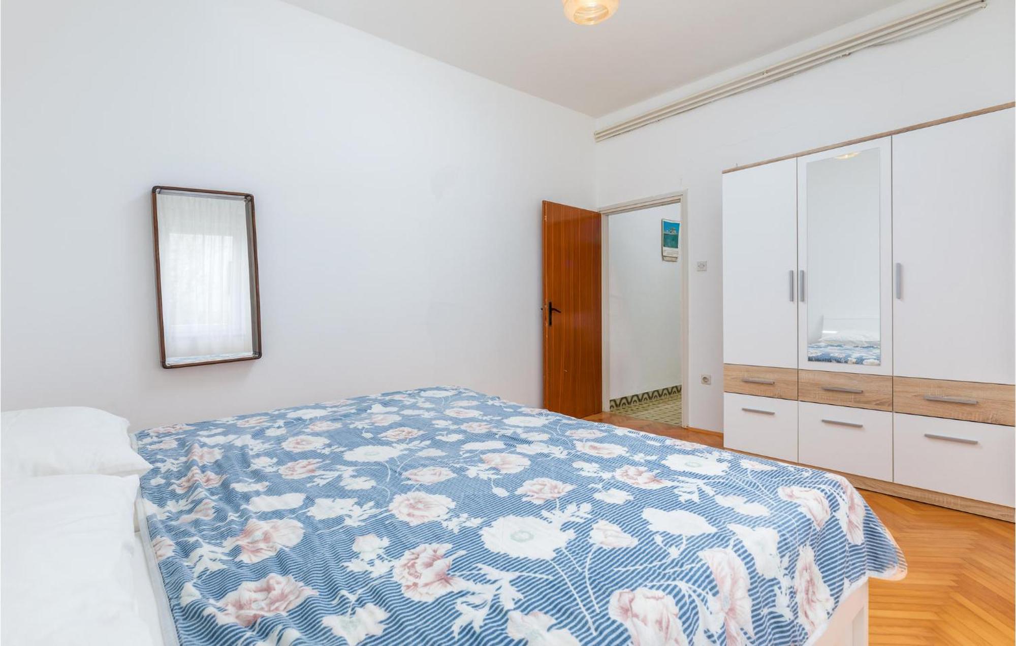 Lovely Apartment In Fazana With Kitchen 外观 照片