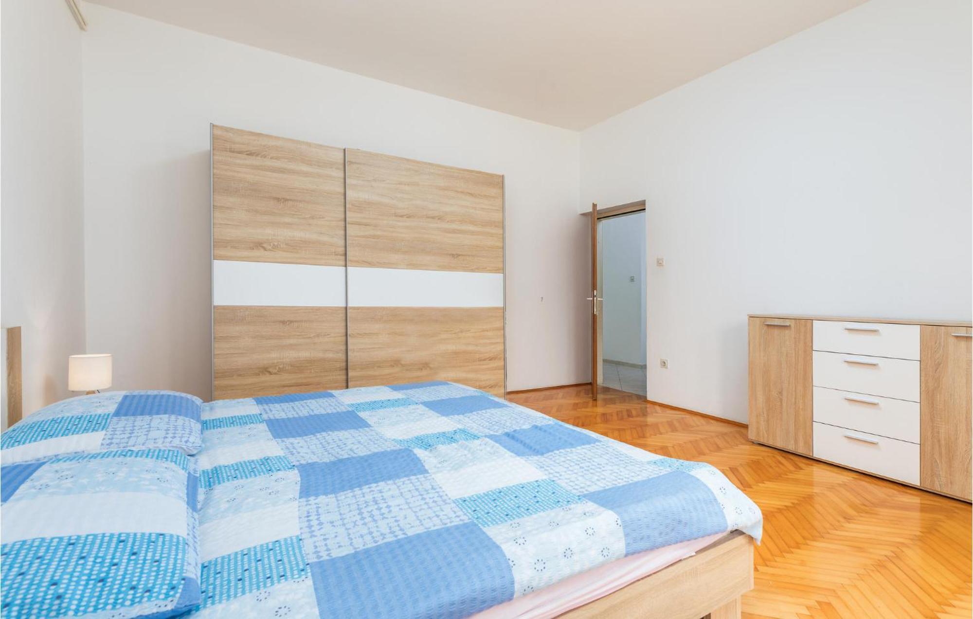 Lovely Apartment In Fazana With Kitchen 外观 照片